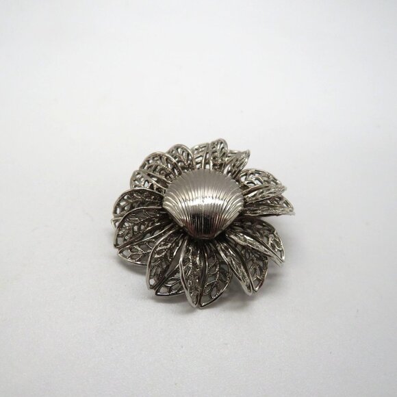 Vintage Flower Brooch Silver Tone Shell Center Filigree Stacked Petals Pin - Picture 3 of 7